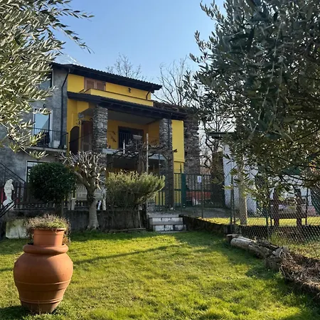 Perla Del Holiday home